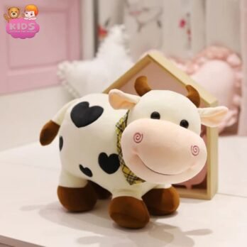 Peluche De Vache Avec Un Design De Cœur