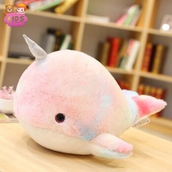 Jolis Jouets En Peluche Narvals Colorés