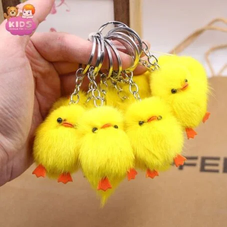 Mignon porte-clés en peluche de canard jaune