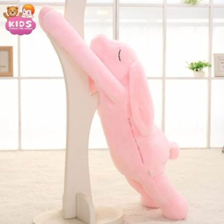 Énorme peluche de lapin rose